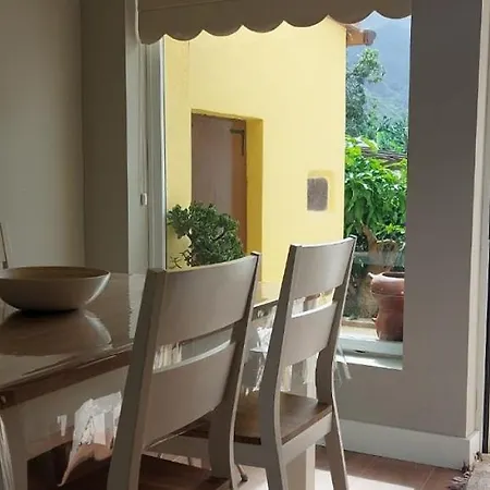 Vivienda Vacacional Casa El Olivo Сasa de vacaciones Los Silos
