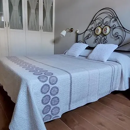 Semesterbostad Vivienda Vacacional Casa El Olivo Los Silos